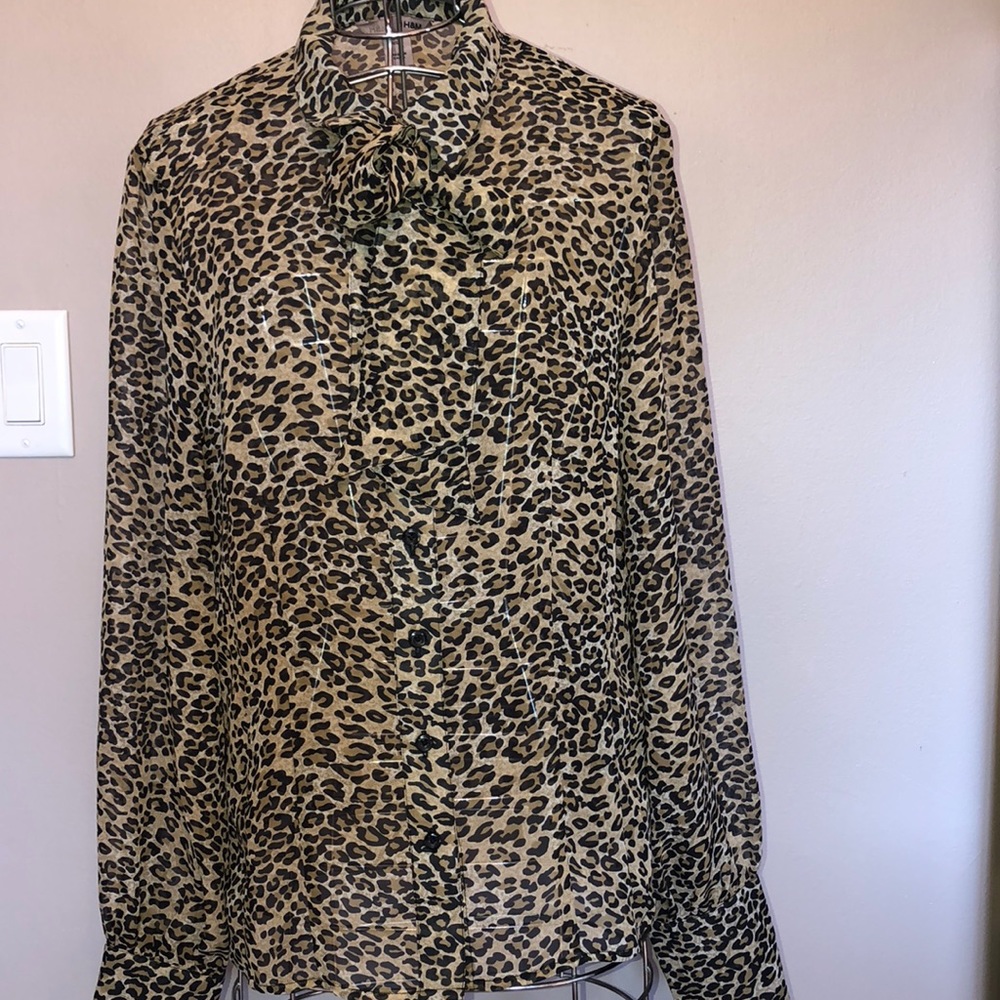 H&M Leopard long sleeve top with bow size 6